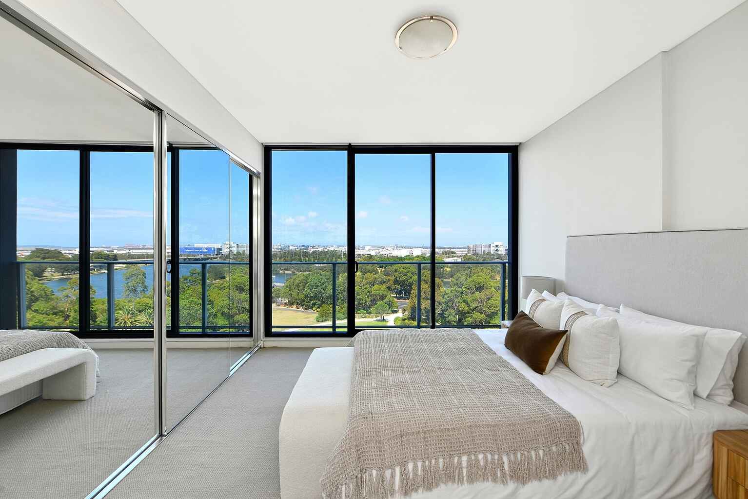 1010/10 Brodie Spark Drive Wolli Creek