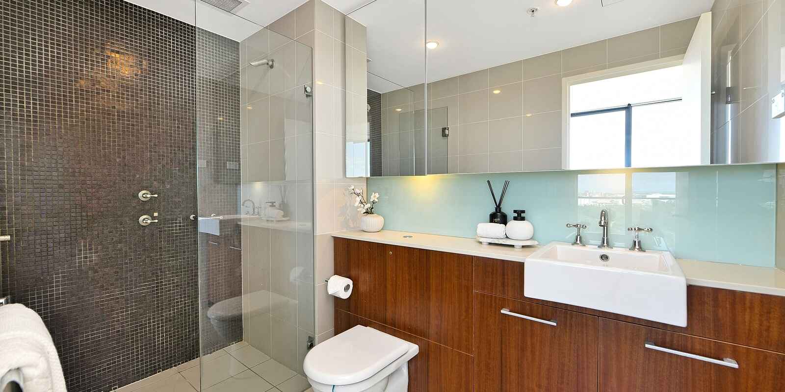 1010/10 Brodie Spark Drive Wolli Creek