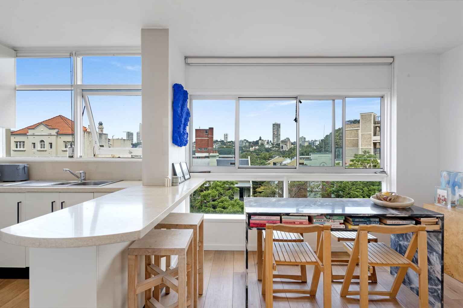 25/51 Roslyn Gardens Elizabeth Bay