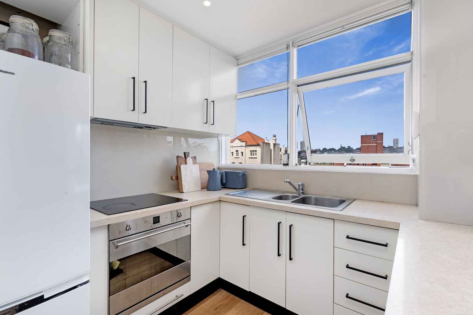 25/51 Roslyn Gardens Elizabeth Bay