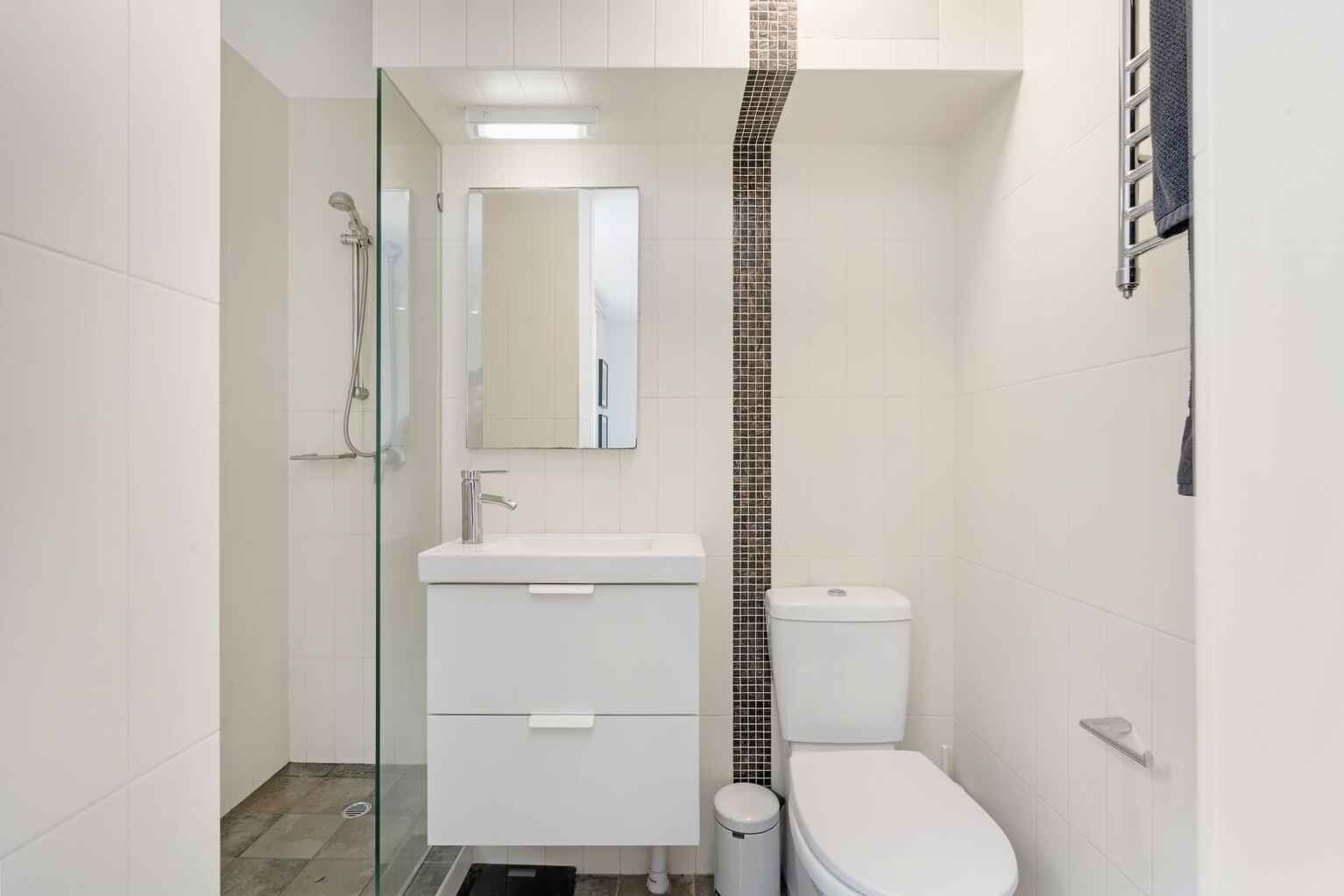 25/51 Roslyn Gardens Elizabeth Bay