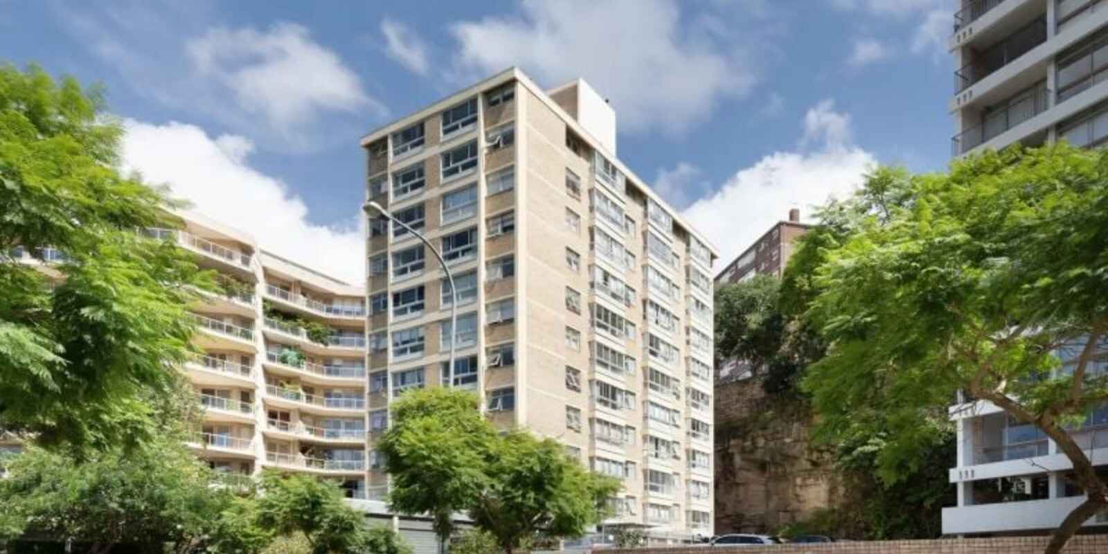 25/51 Roslyn Gardens Elizabeth Bay