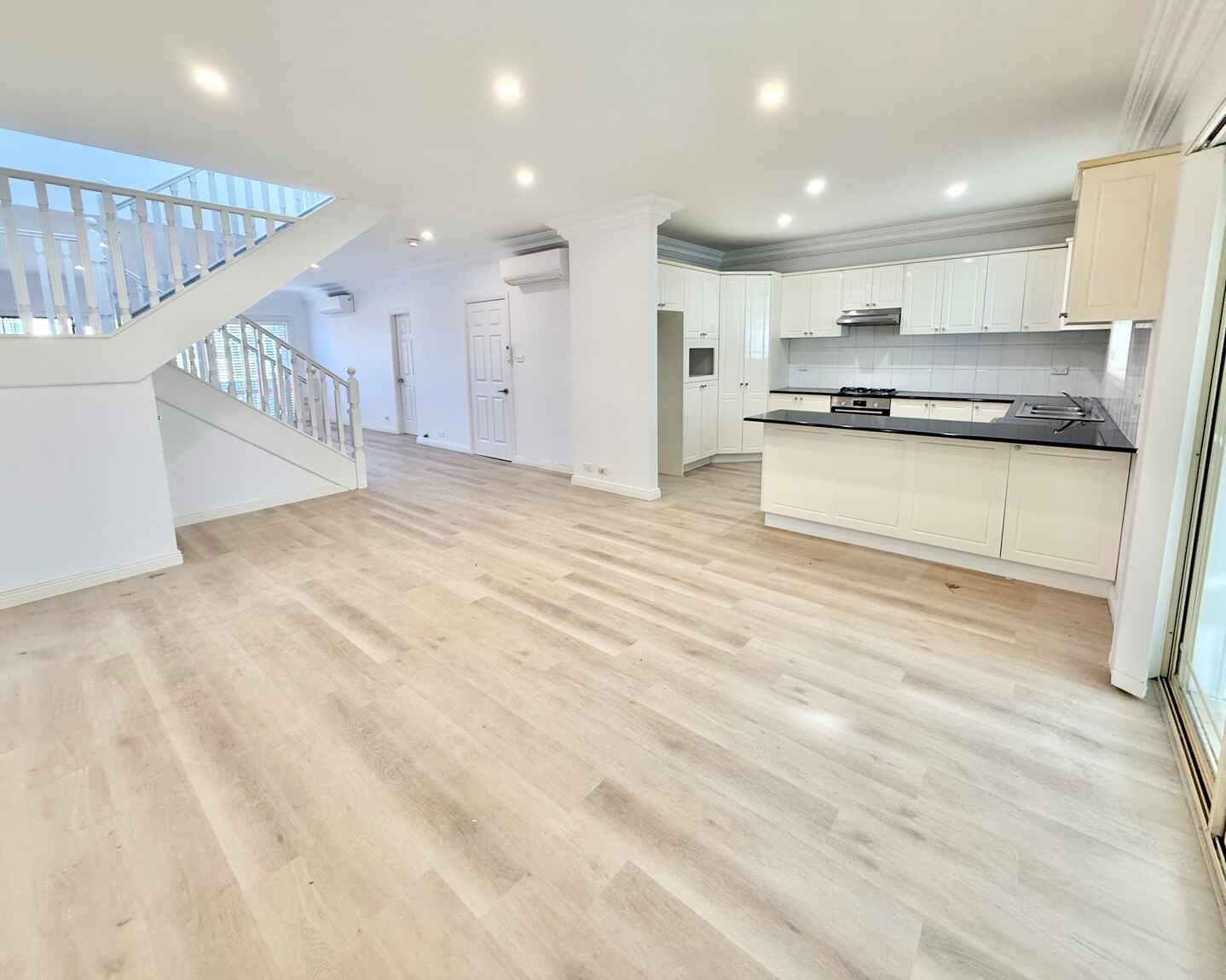 2A Remuera St Willoughby