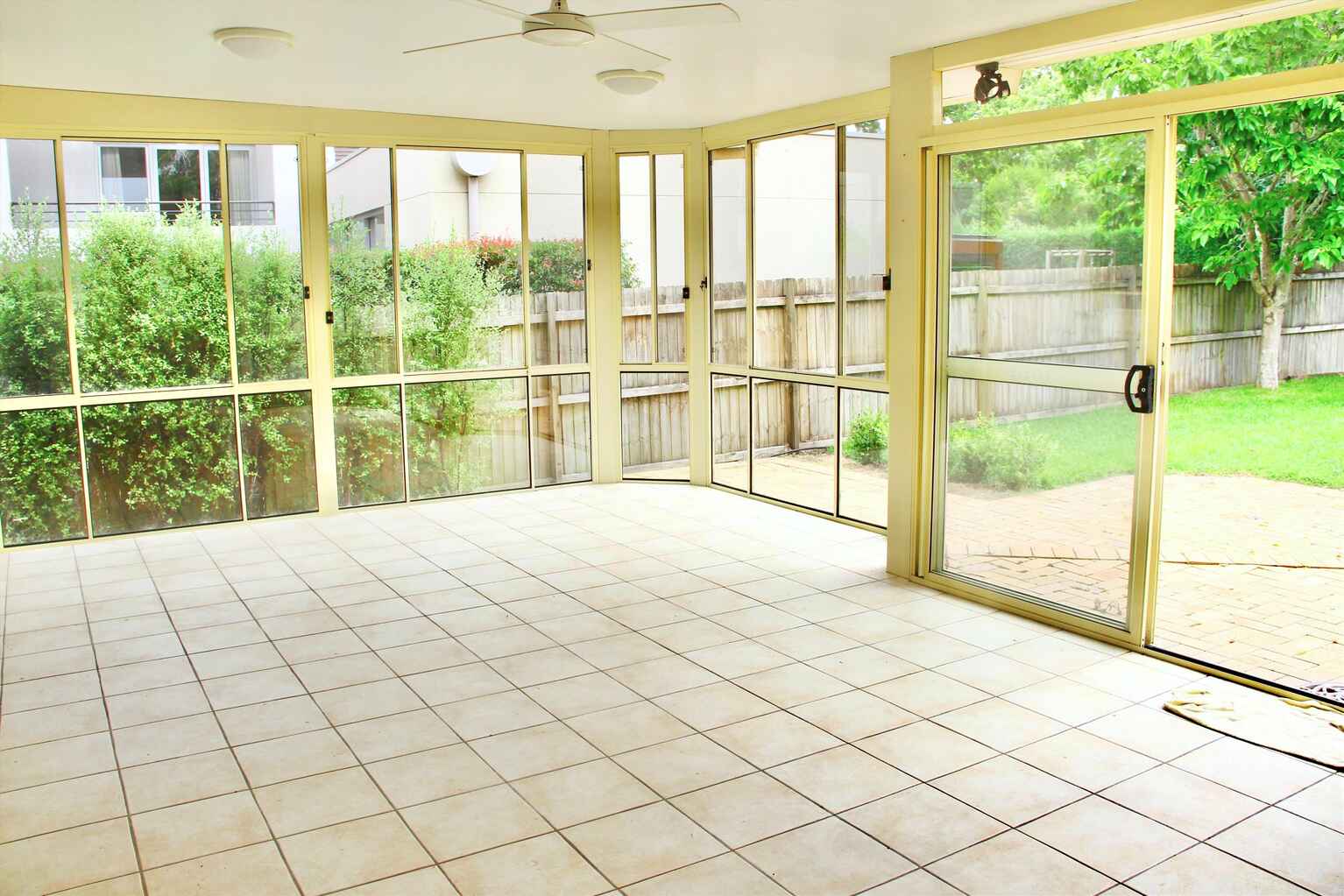 2A Remuera St Willoughby