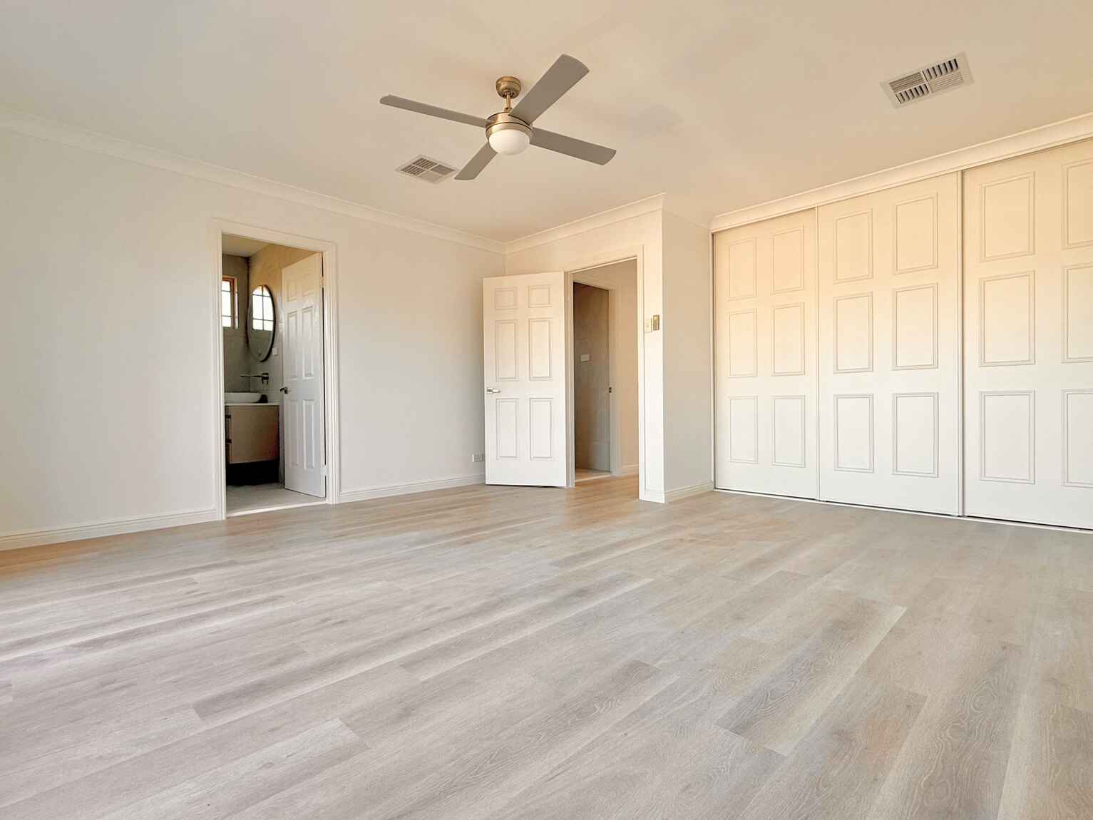 2A Remuera St Willoughby