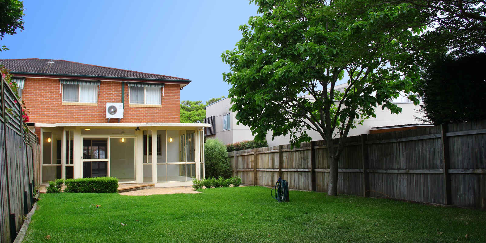 2A Remuera St Willoughby