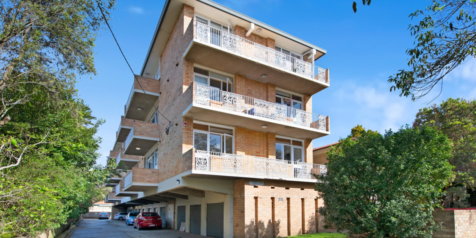 1/35 Orpington Street Ashfield