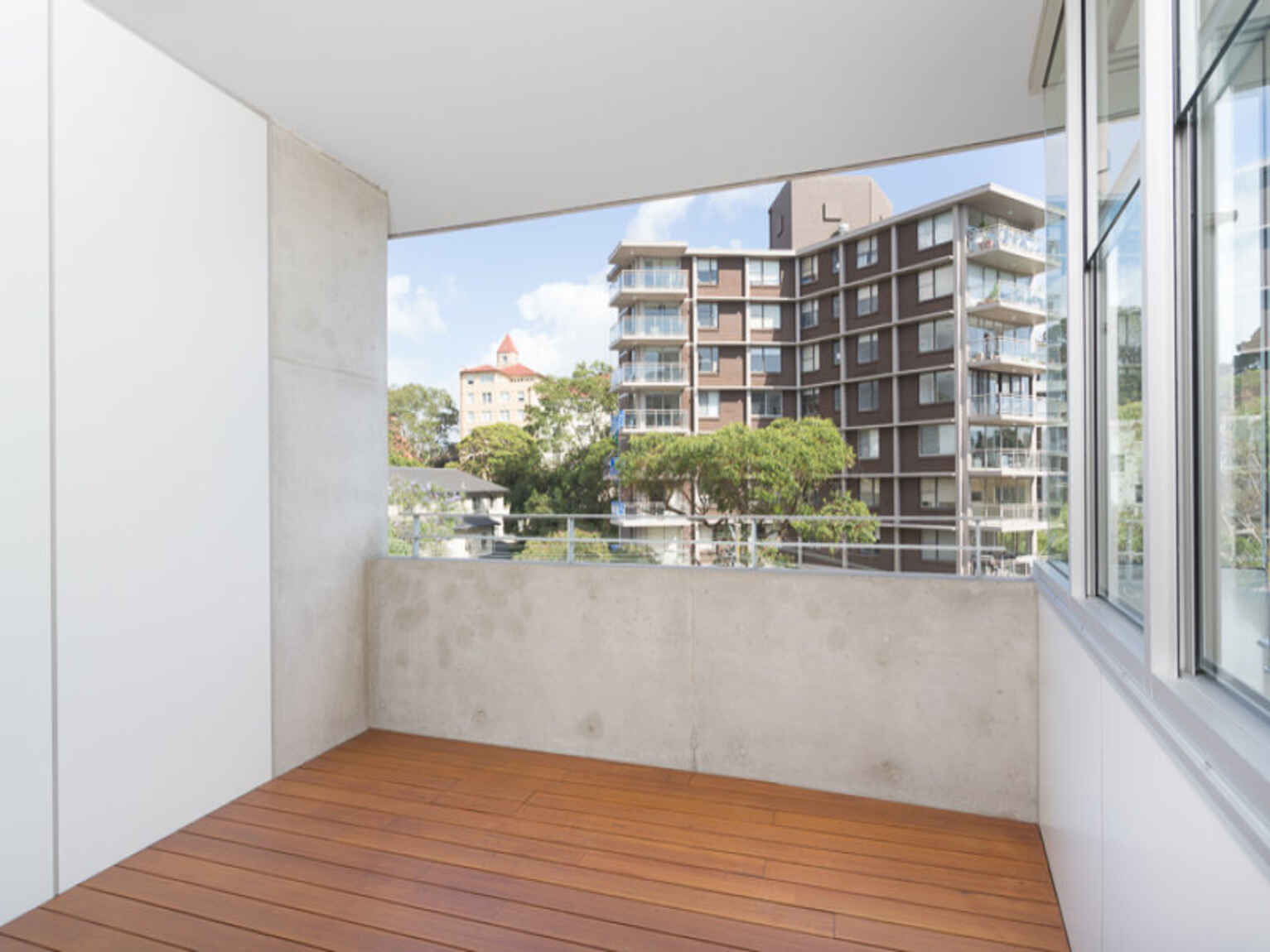 14/28 New Street Bondi