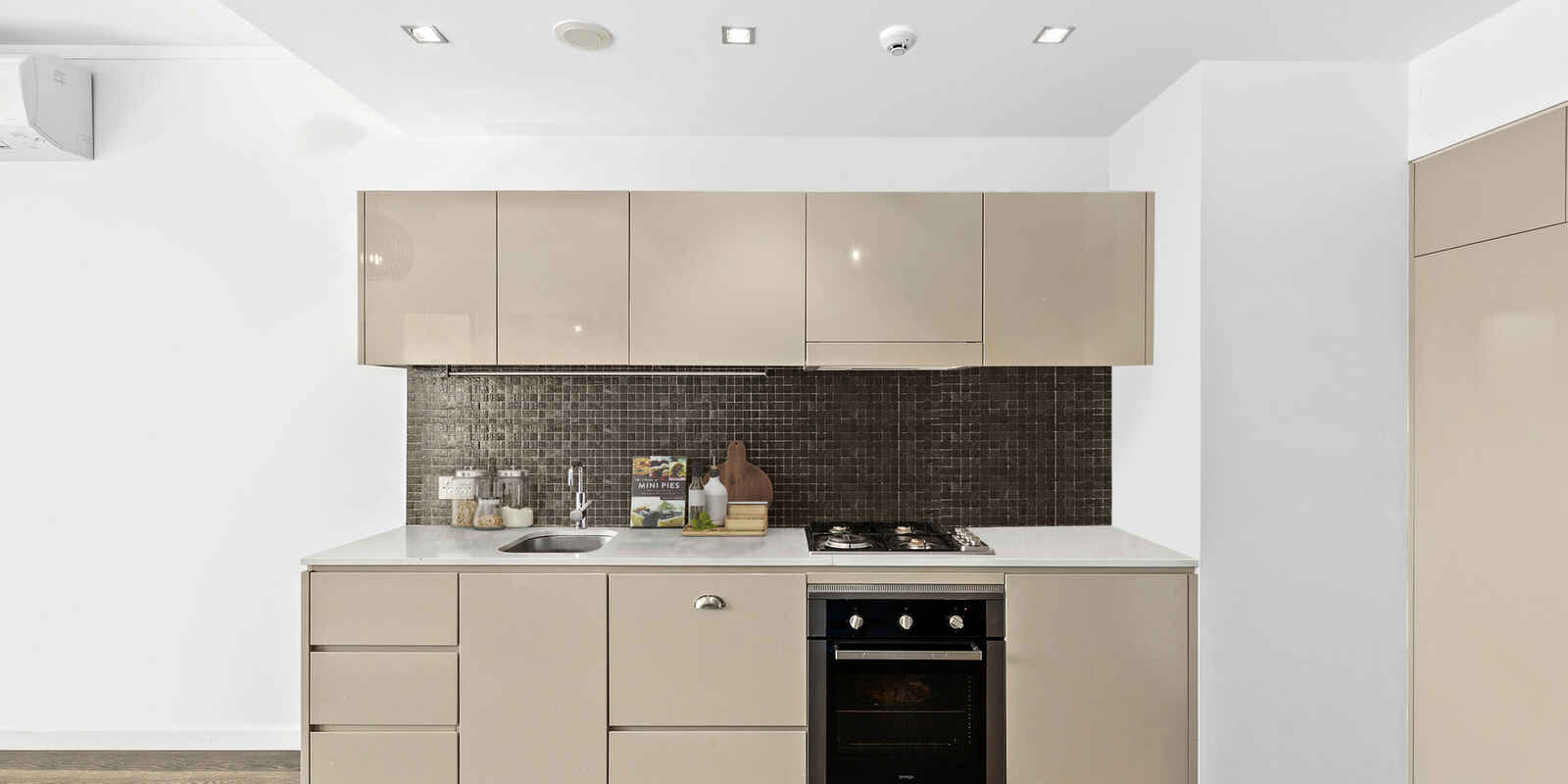 417/2-4 Powell Street Waterloo