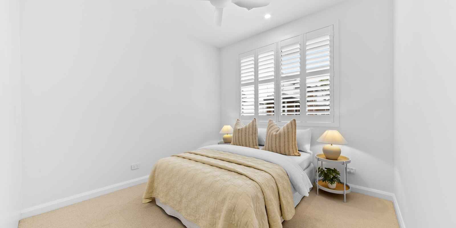 3&4/48-50 Gallipoli Avenue Blackwall