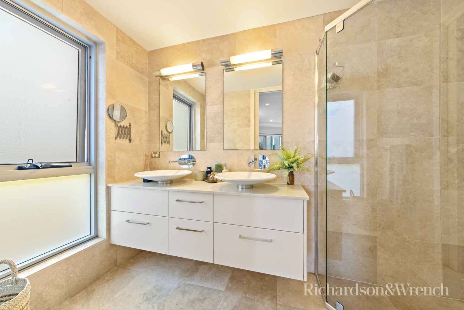 4/30 - 36 Booker Bay Road Booker Bay