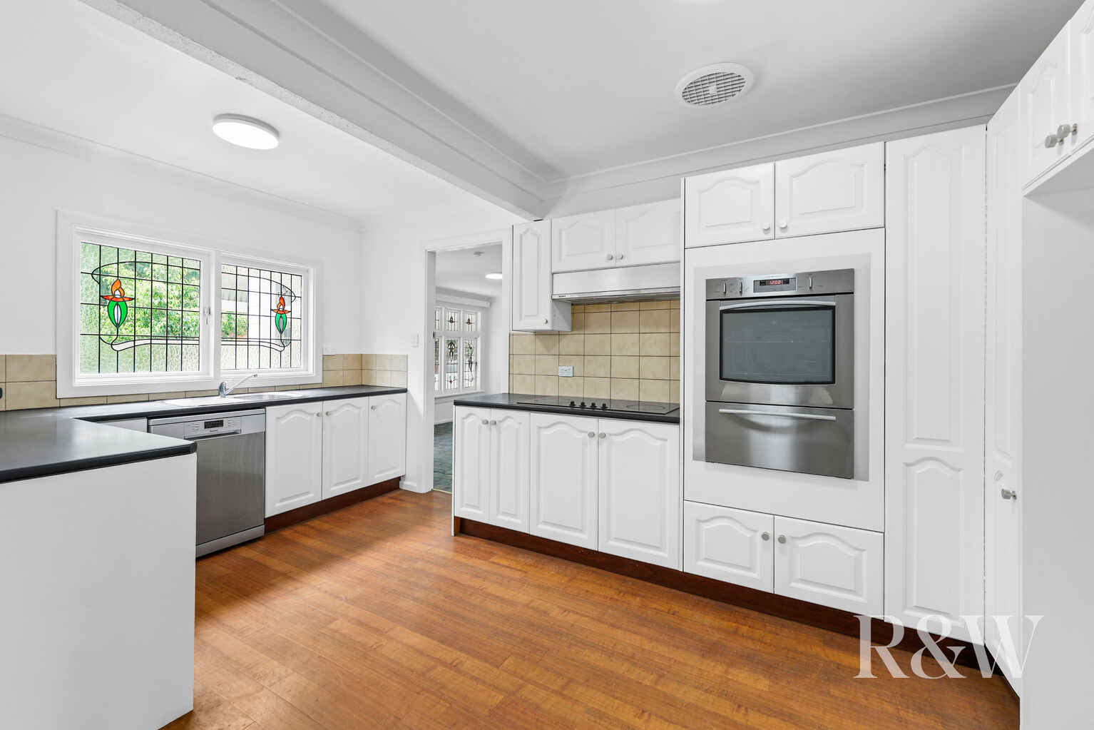 13 LUGARNO AVENUE Leumeah