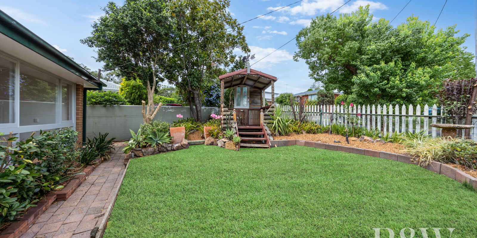 13 LUGARNO AVENUE Leumeah