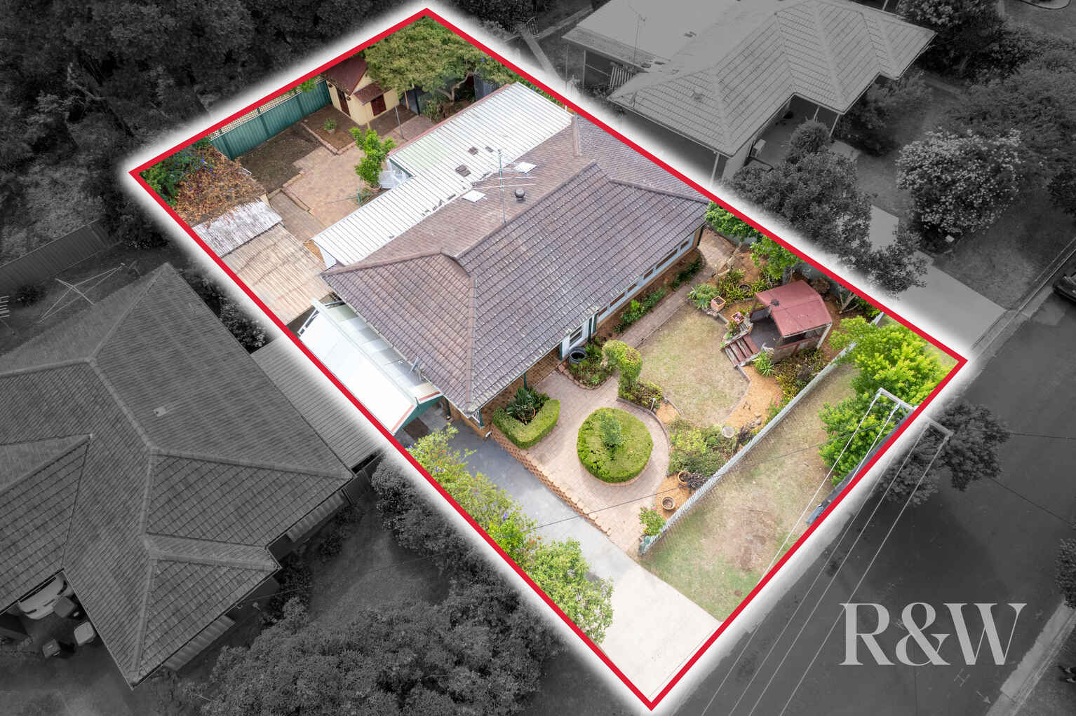 13 LUGARNO AVENUE Leumeah