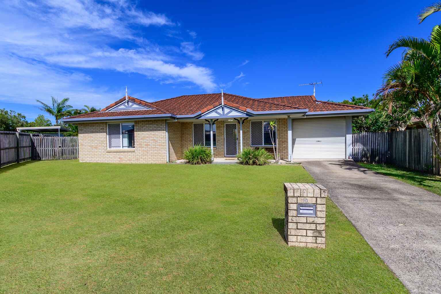 10 Rochelle Place Deception Bay