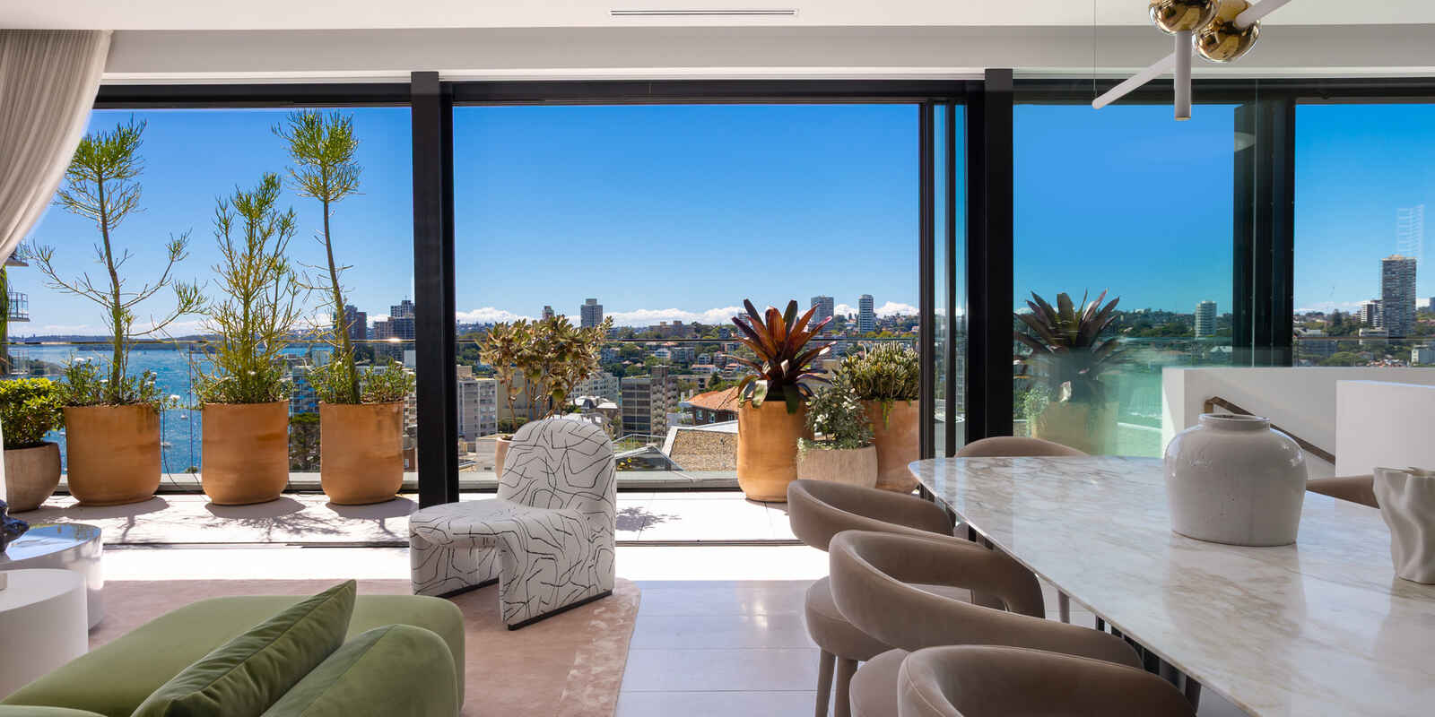 81/6 Greenknowe Avenue Elizabeth Bay