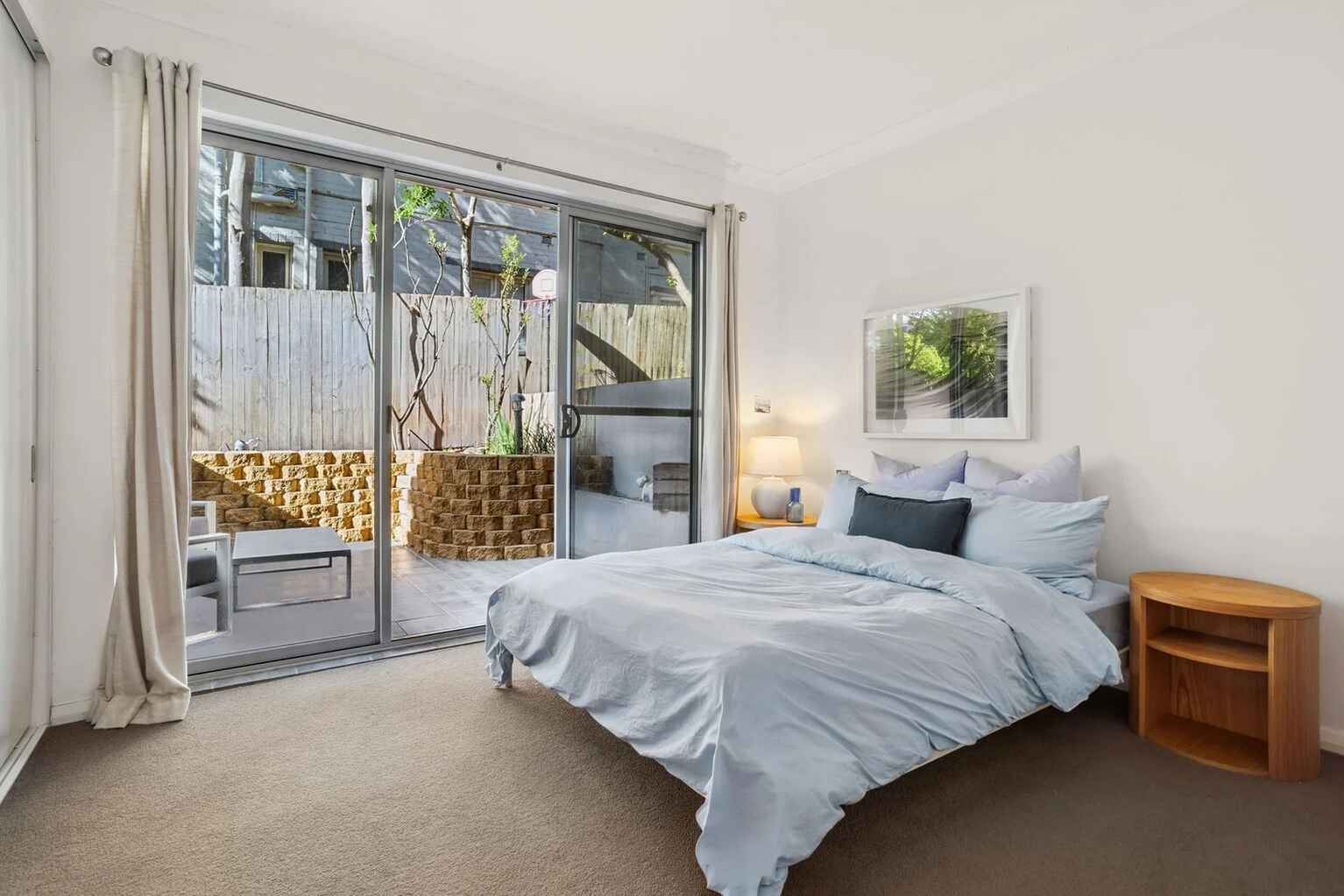 4/11 Flood Street Bondi