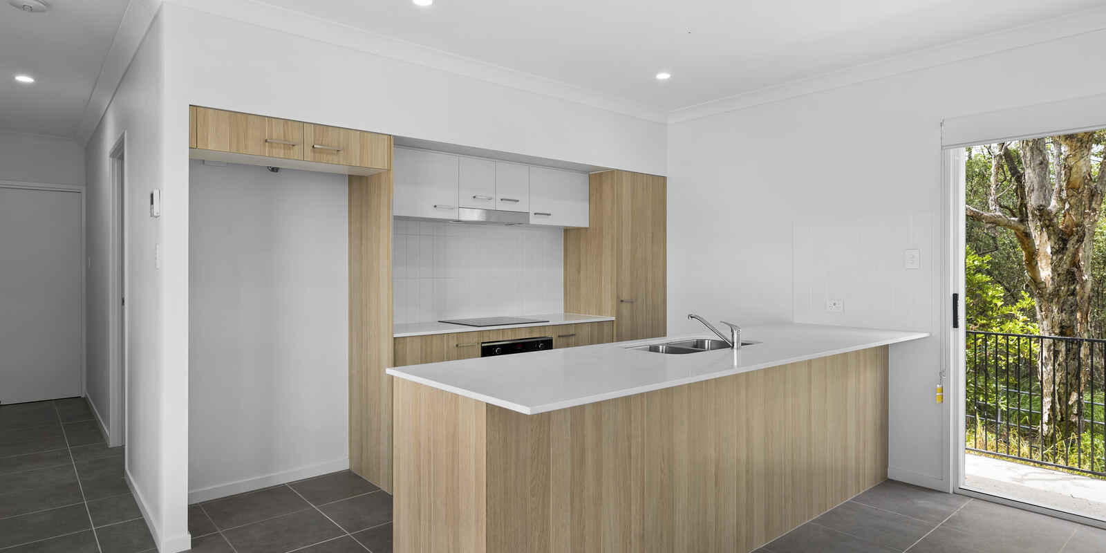 1/28 Ruchi Place Wynnum West