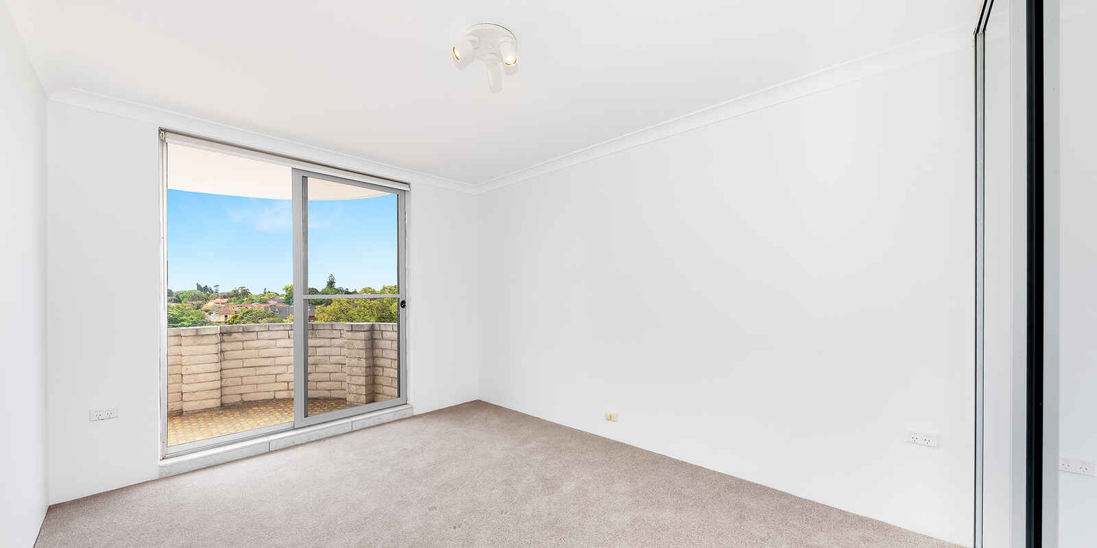 29/5 Sutherland Rd Chatswood
