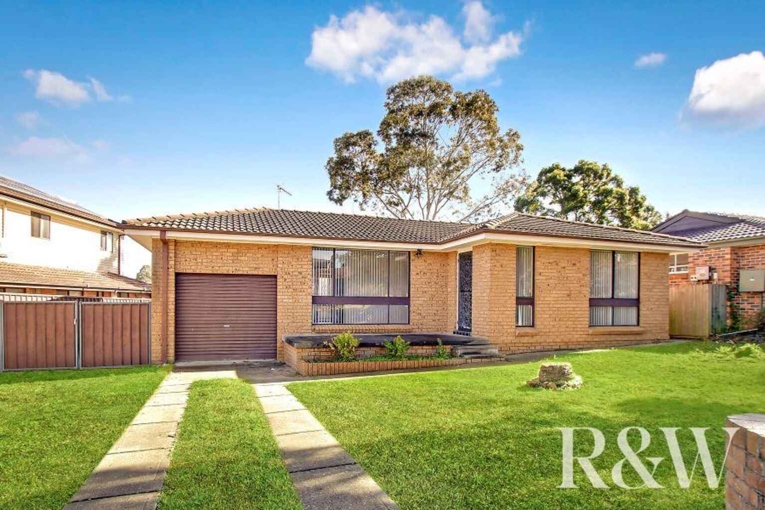 8 Ontario Avenue St Clair