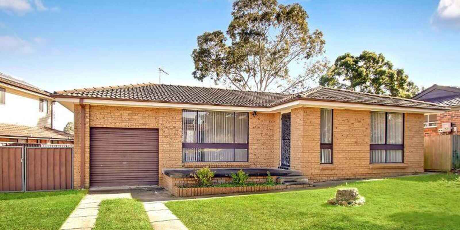 8 Ontario Avenue St Clair