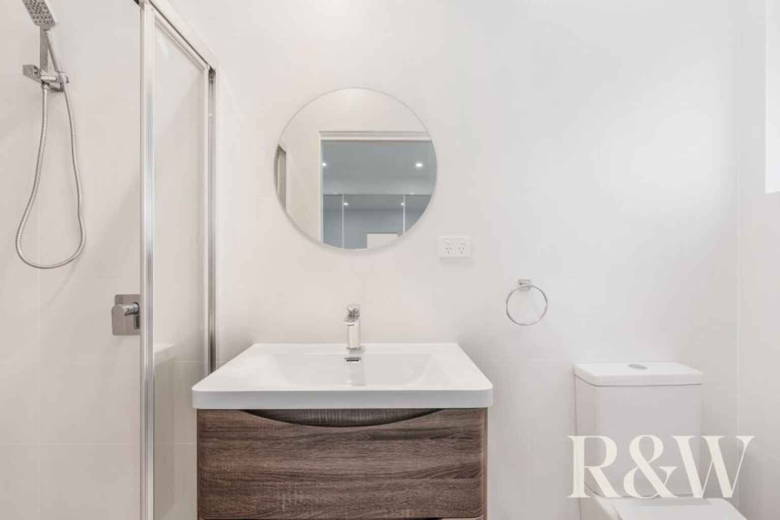 9a Clyde Avenue St Clair