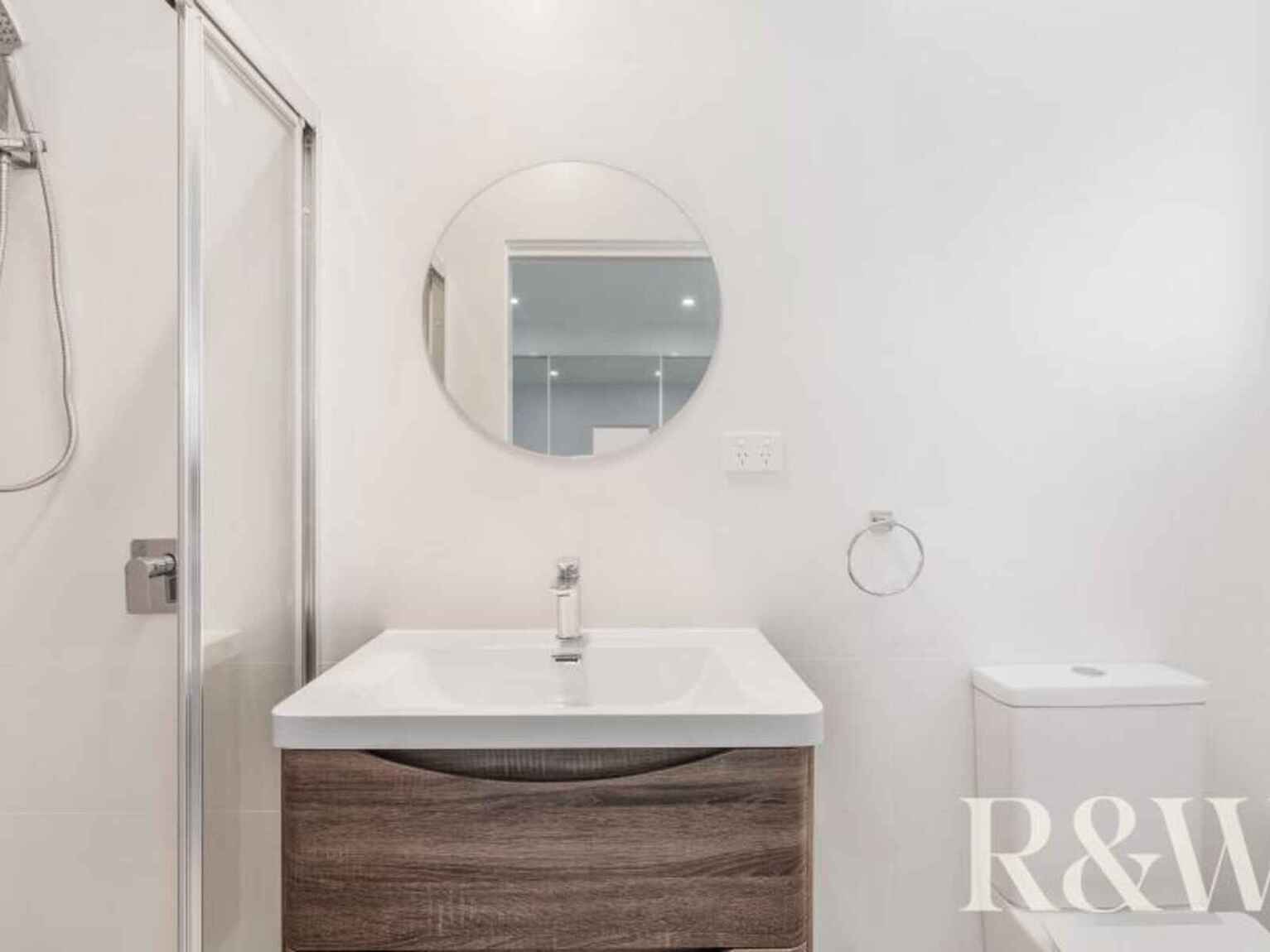 9a Clyde Avenue St Clair