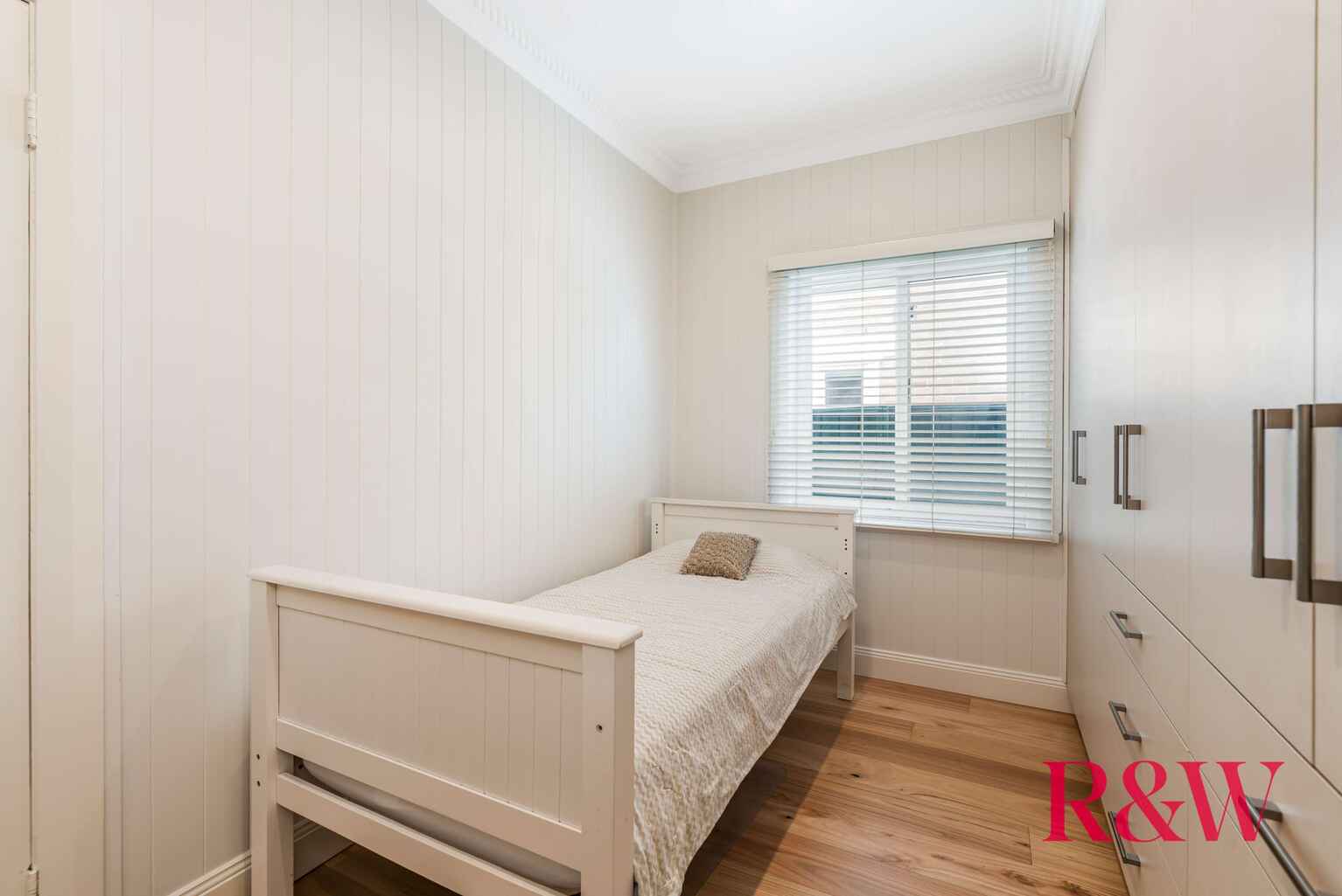 25 MERVILLE STREET Concord West