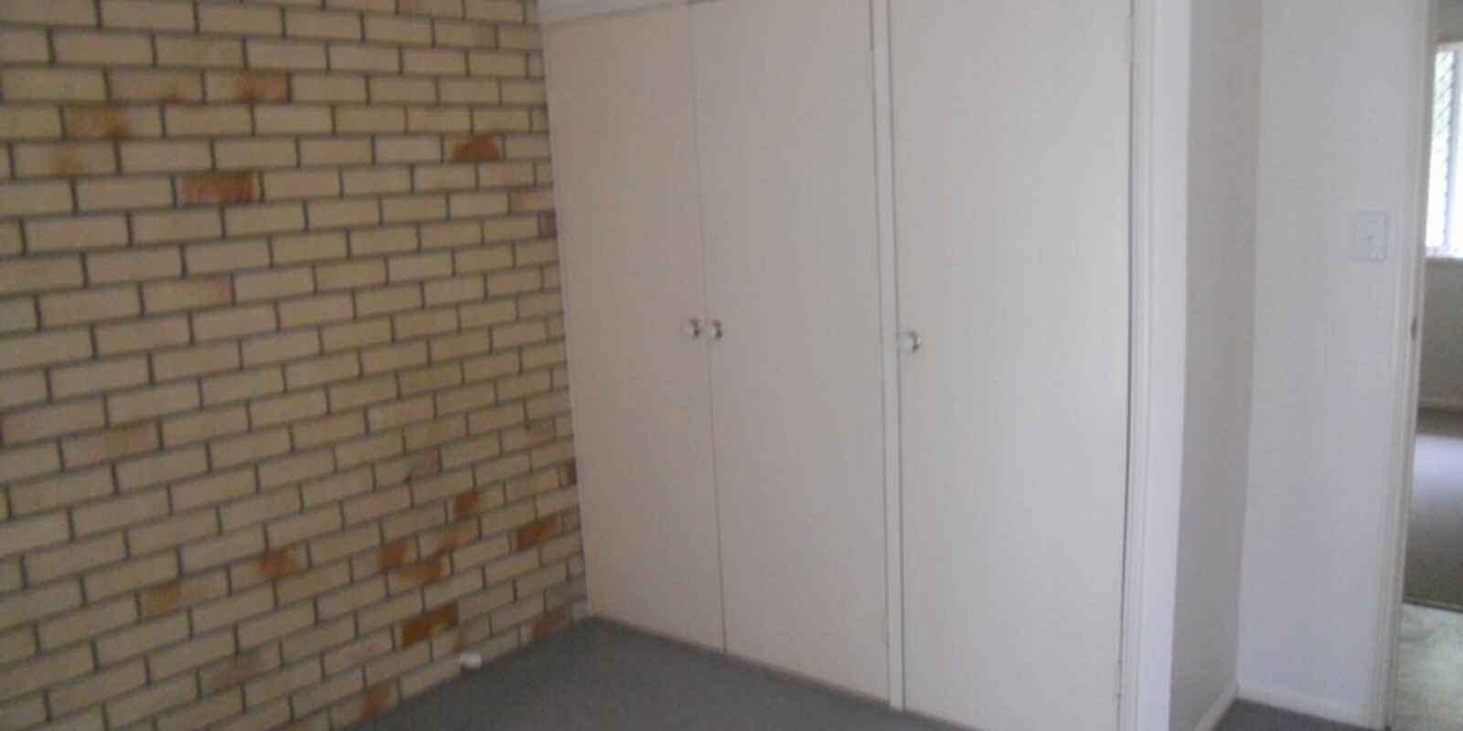 2/27 Manley Street Caboolture