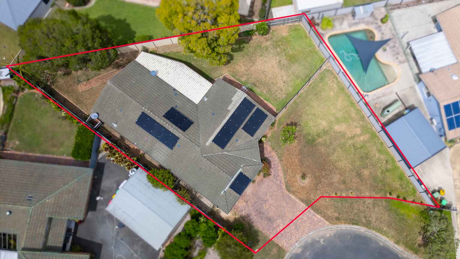 12 Anamaran Place Bellmere