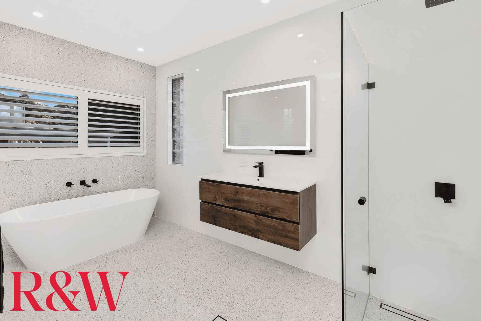 9 James Meehan Way Macquarie Links 9 James Meehan Way Macquarie Links