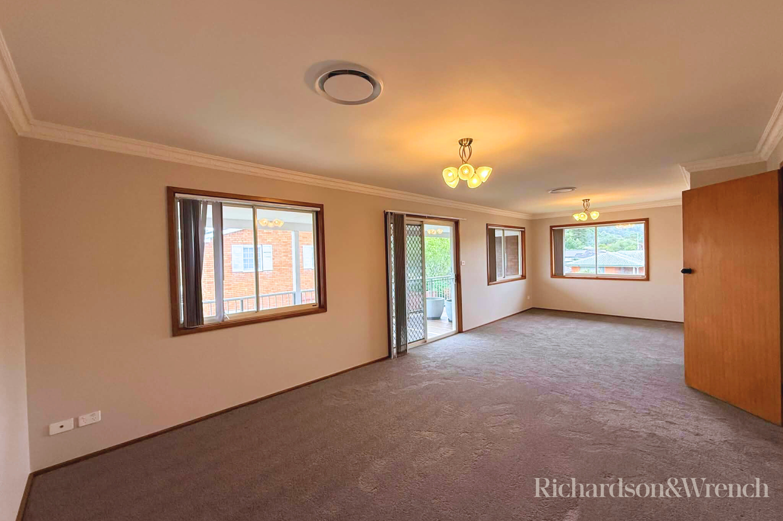 16 Pioneer Road Umina Beach 16 Pioneer Road Umina Beach