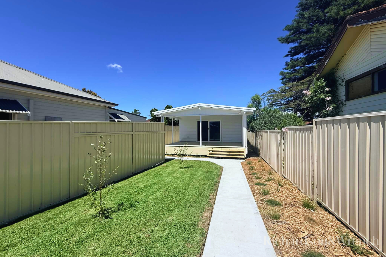 8A Gross Avenue Umina Beach
