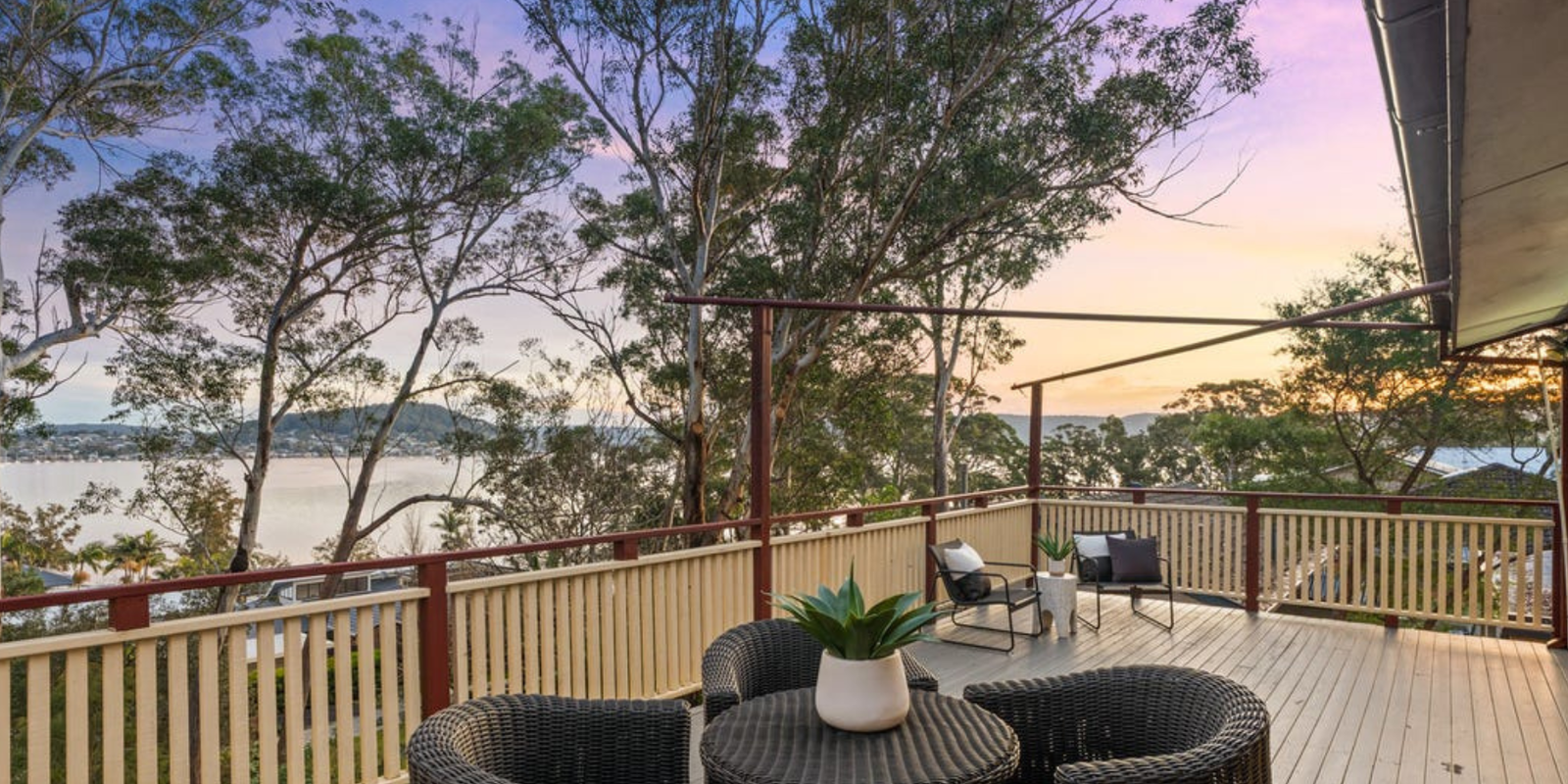 6 Lexington Parade Green Point