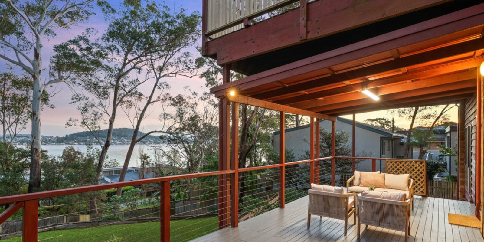 6 Lexington Parade Green Point