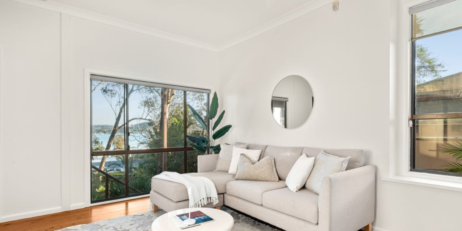 6 Lexington Parade Green Point