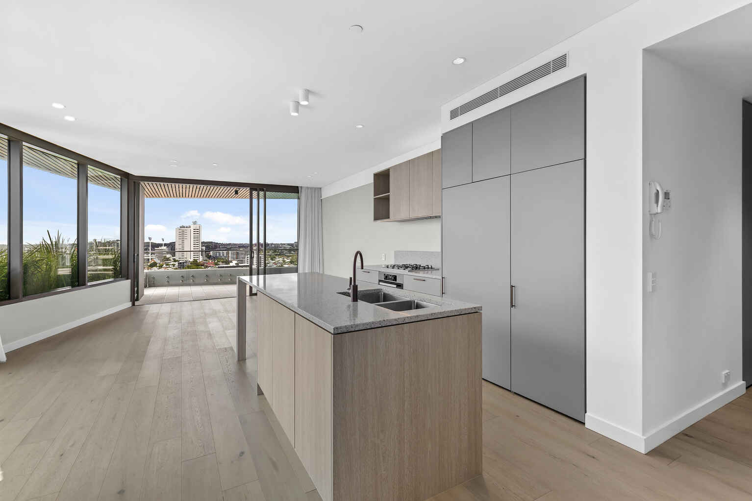 1008/470 Main Street Kangaroo Point