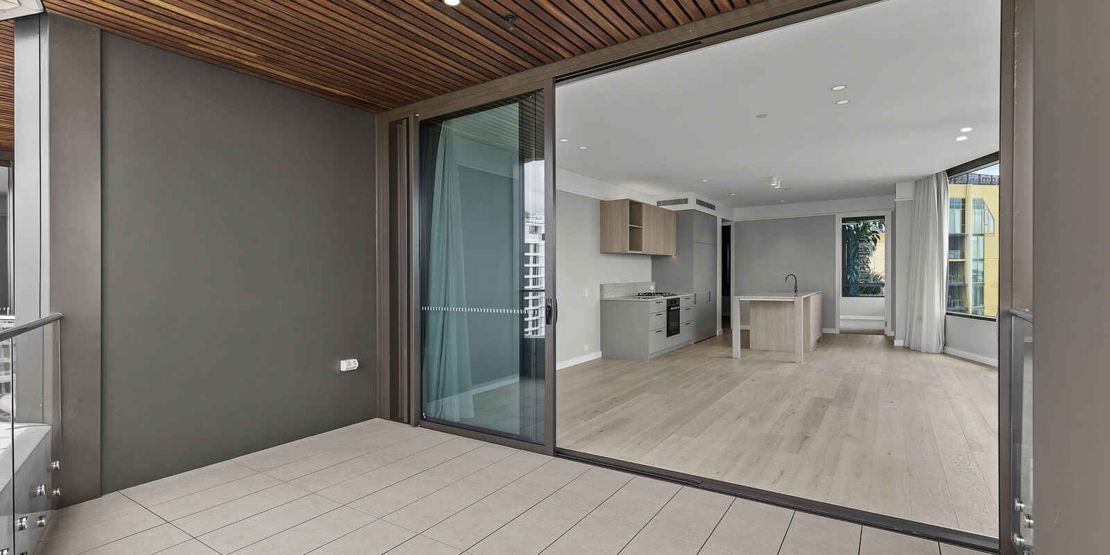 1008/470 Main Street Kangaroo Point