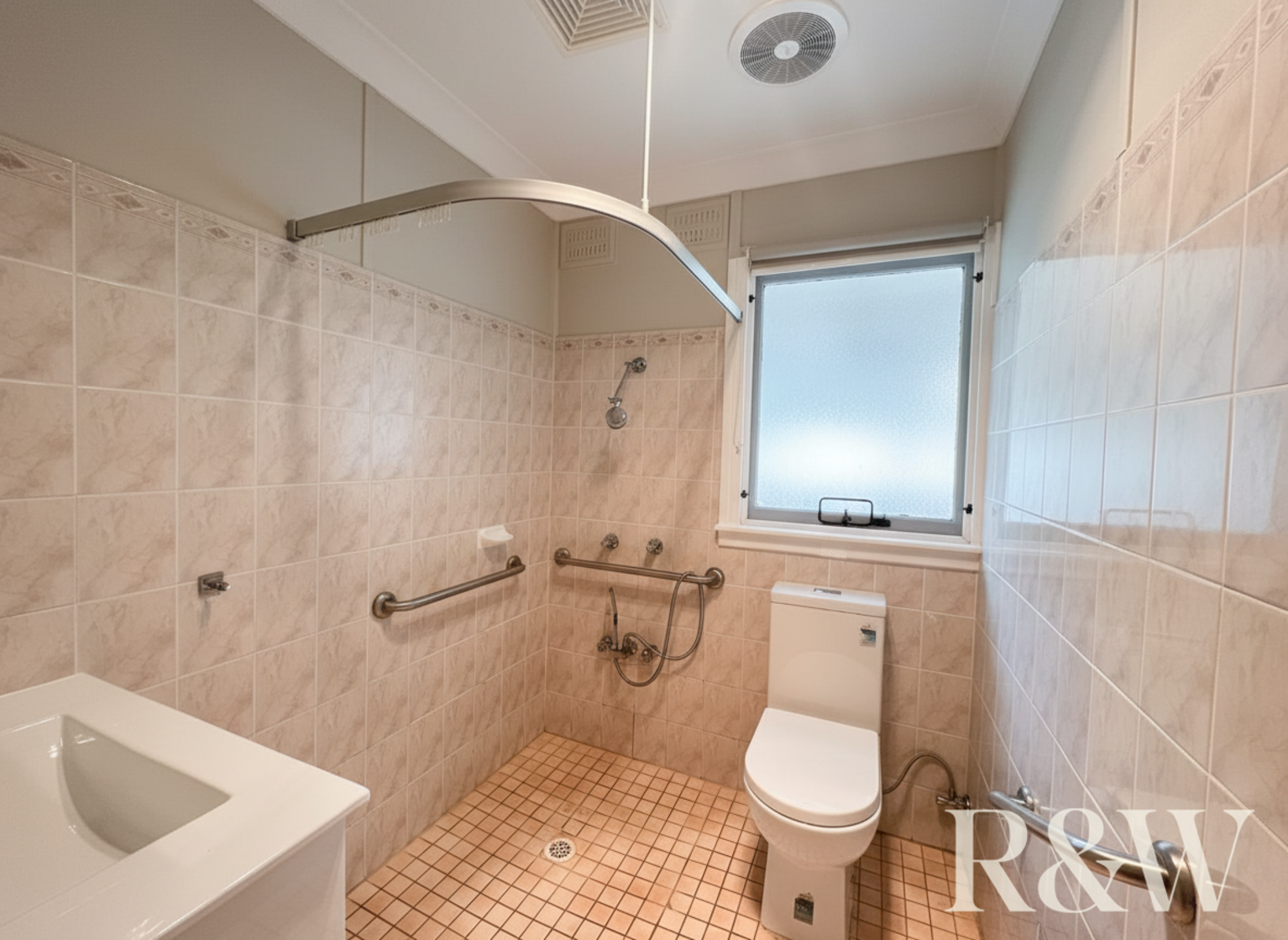 61 Marquesa Crescent Lethbridge Park