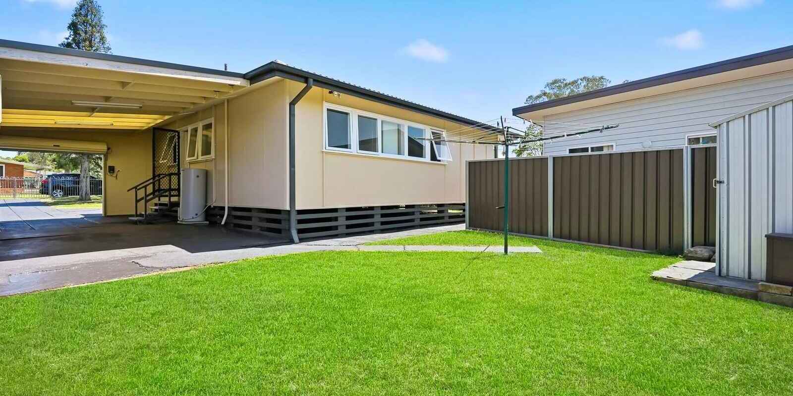 61 Marquesa Crescent Lethbridge Park