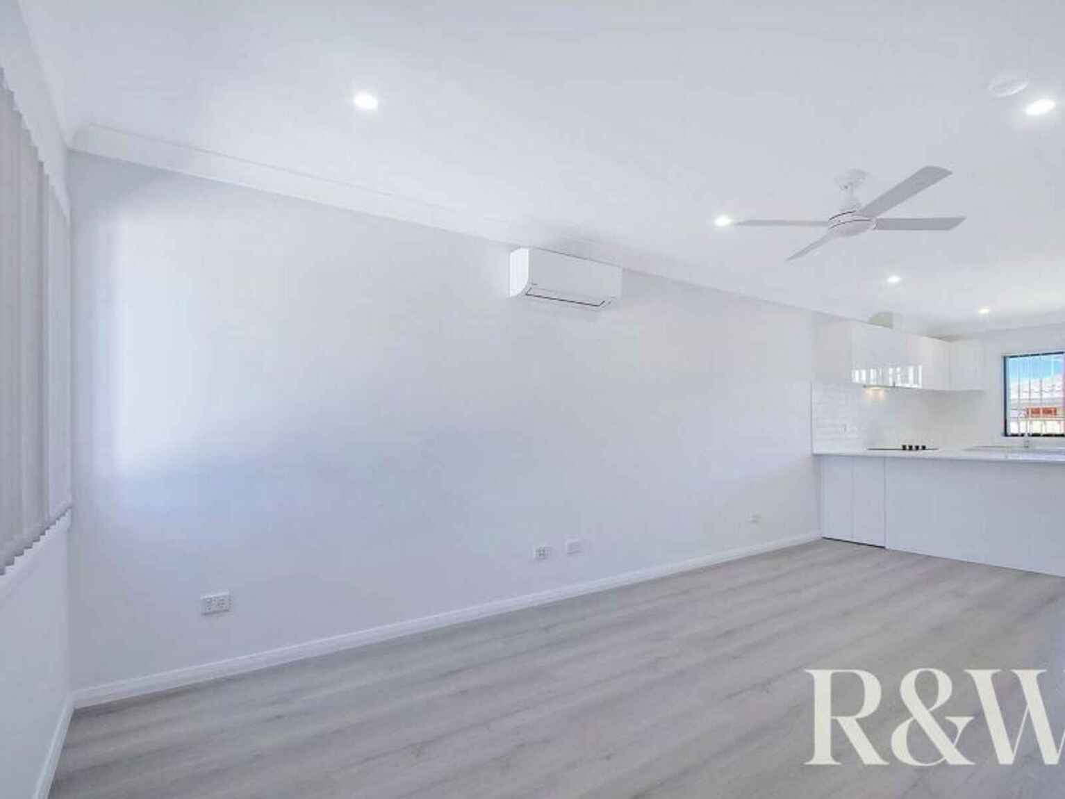 13A Kala Circuit St Clair