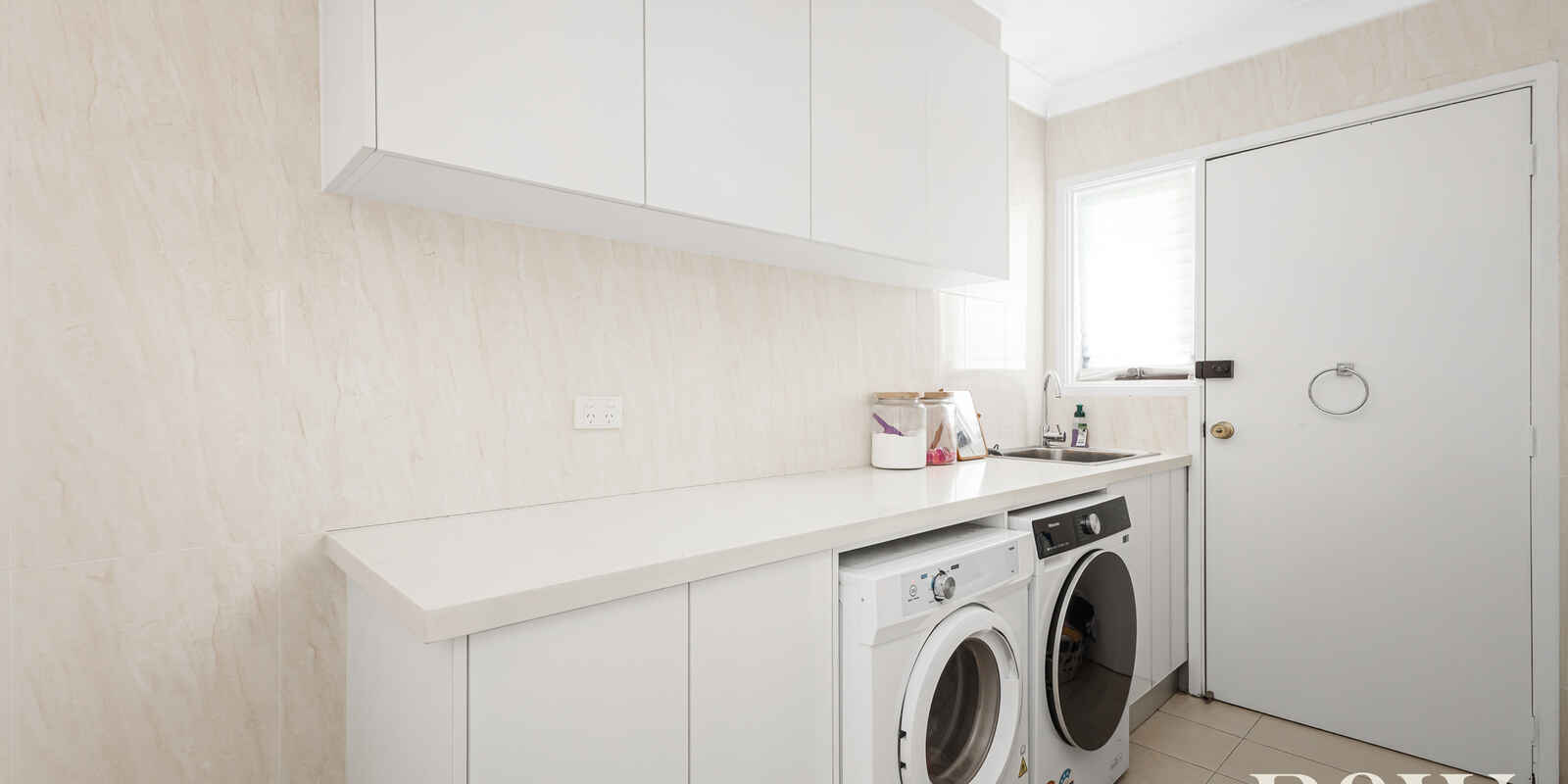 6 Ashwick Circuit St Clair