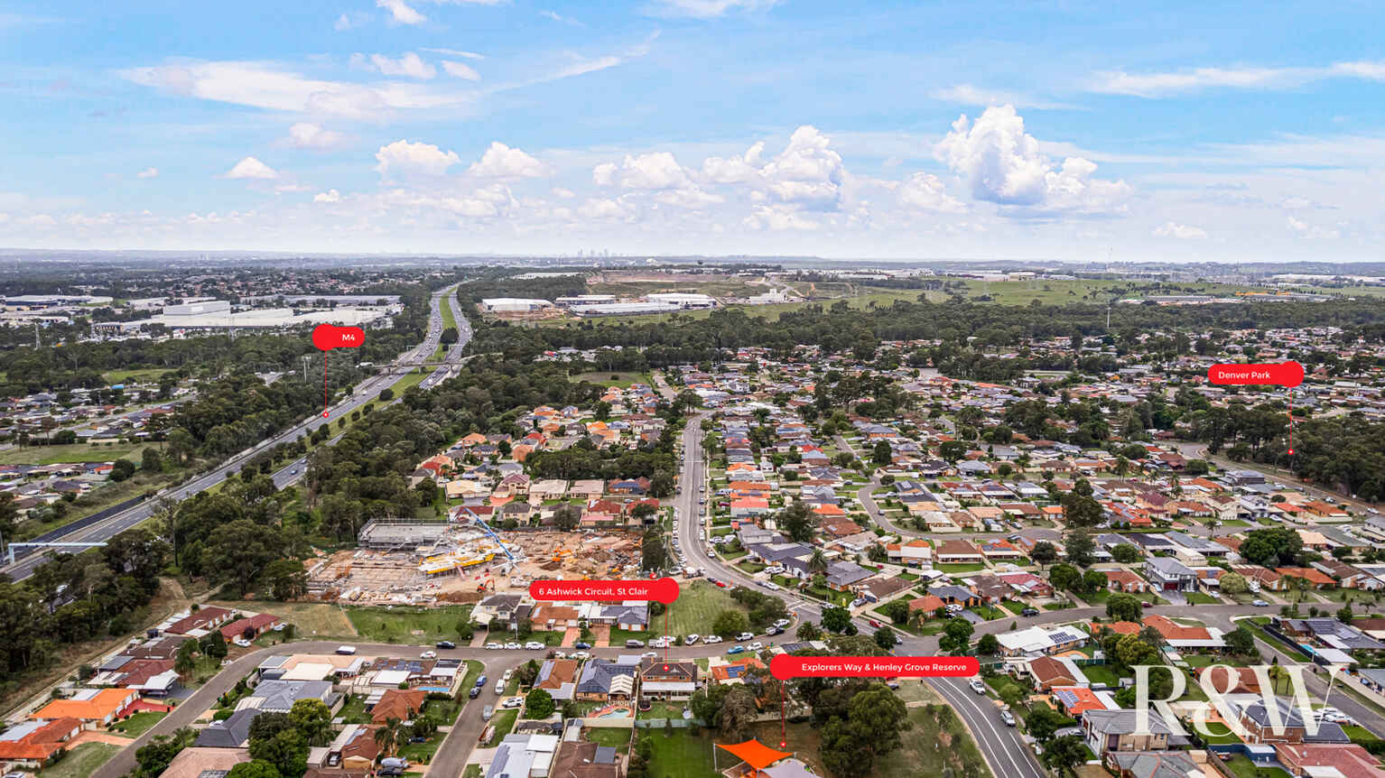 6 Ashwick Circuit St Clair