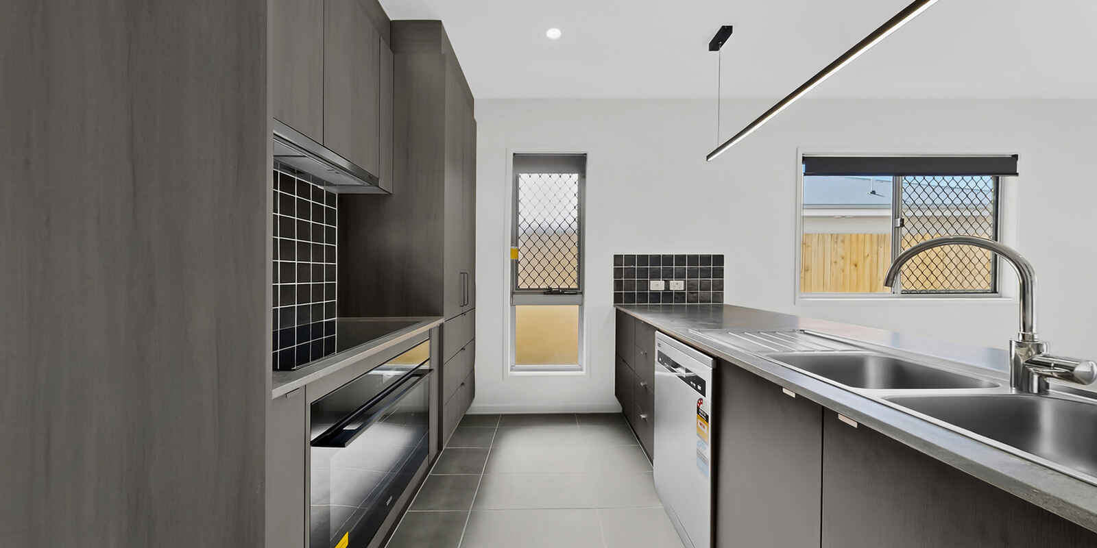 18 Flint Place White Rock