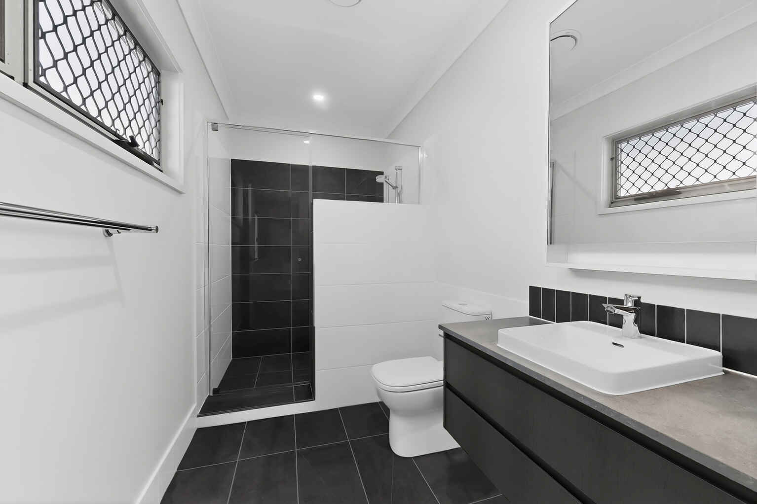 18 Flint Place White Rock