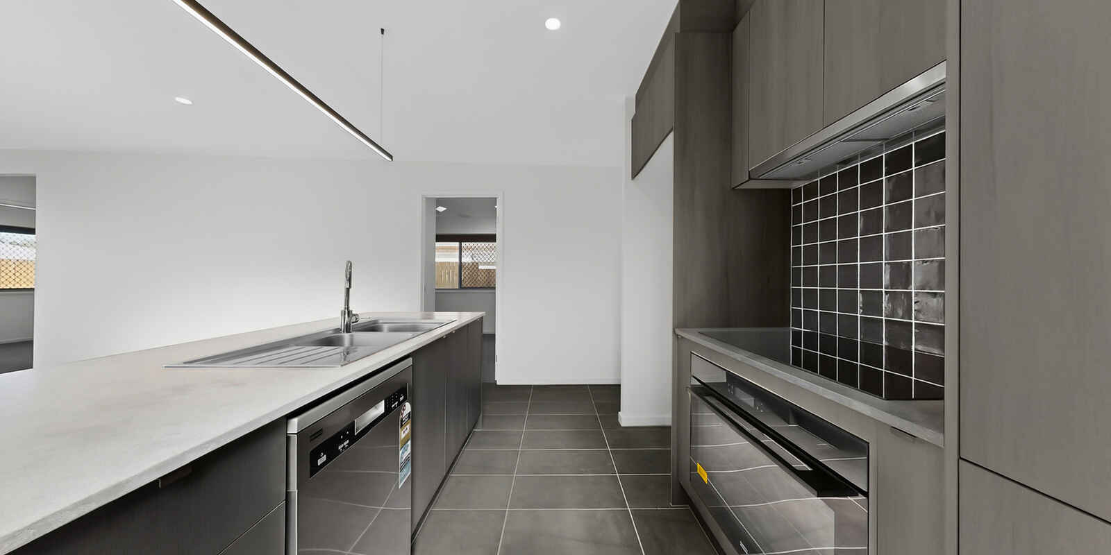 18 Flint Place White Rock