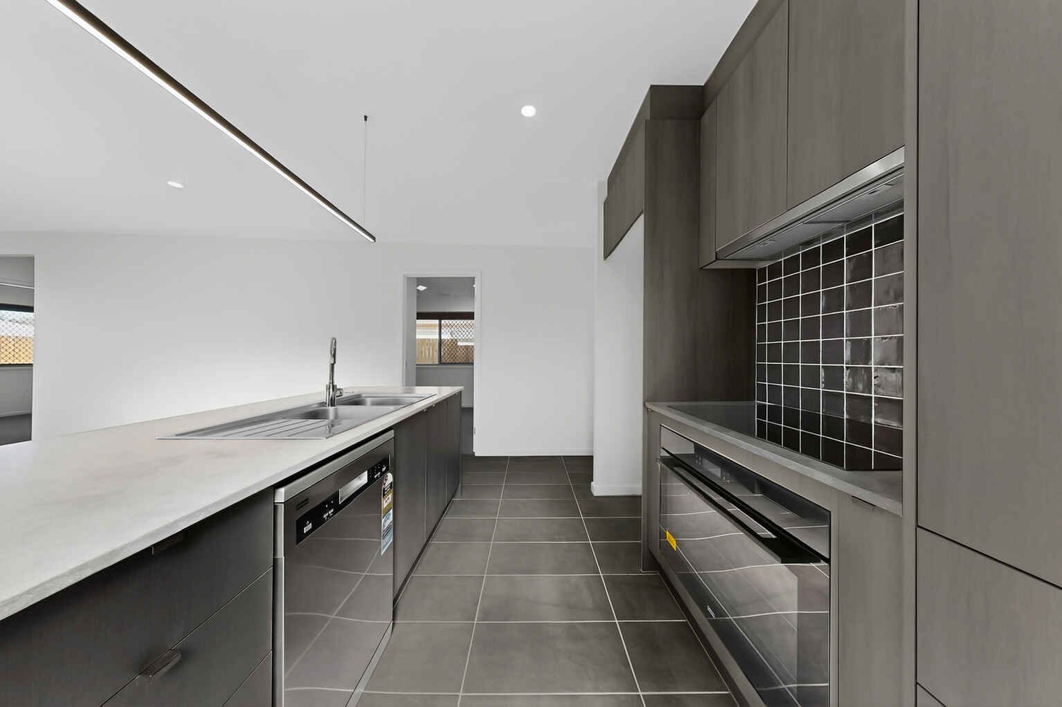 18 Flint Place White Rock