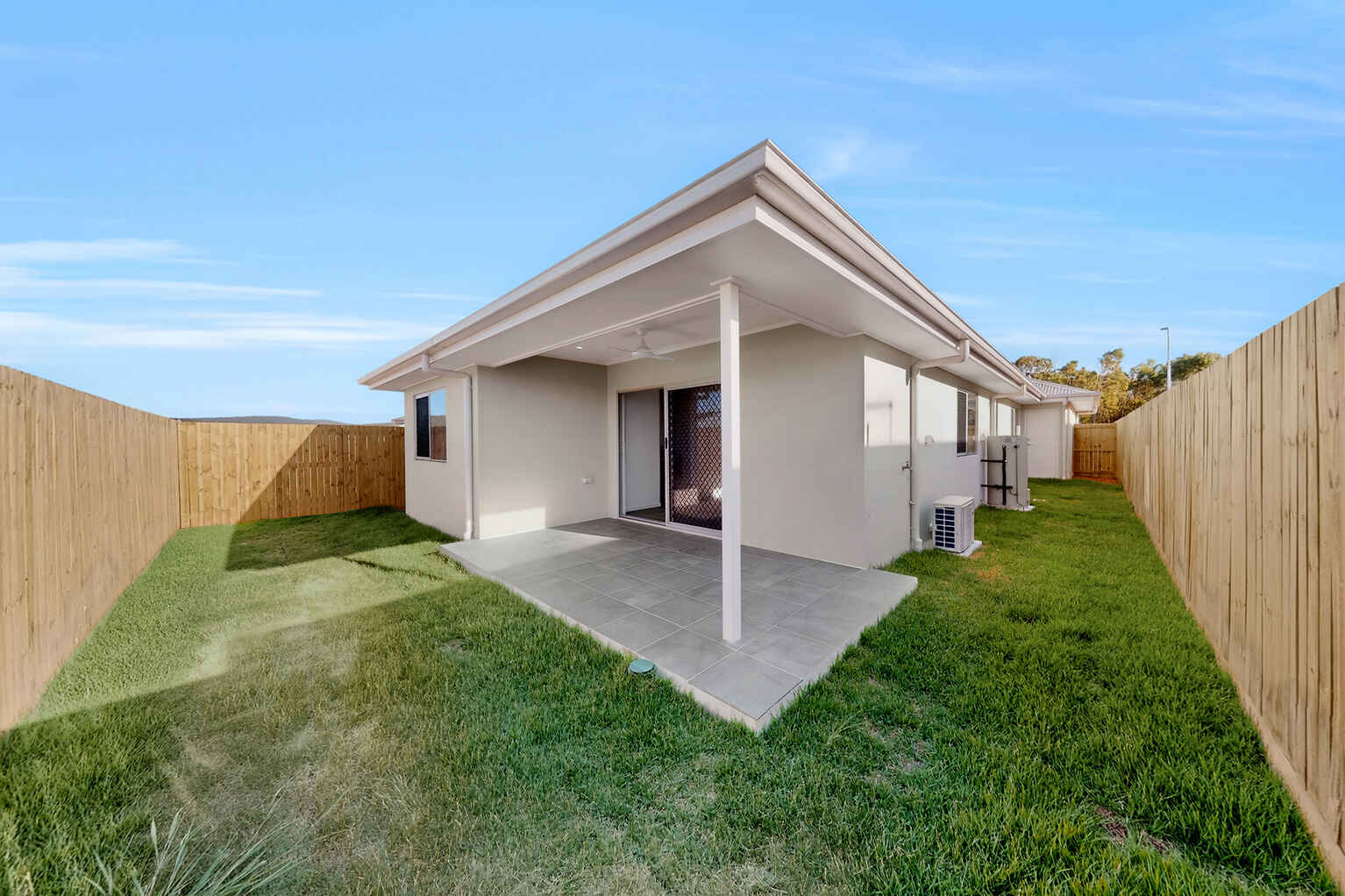 18 Flint Place White Rock