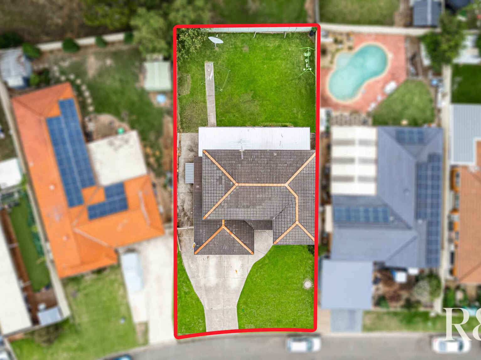 6 Ashwick Circuit St Clair
