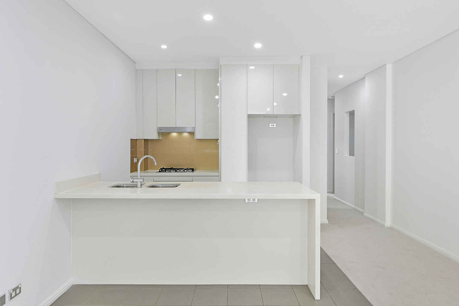 439/3 Loftus Street Turrella